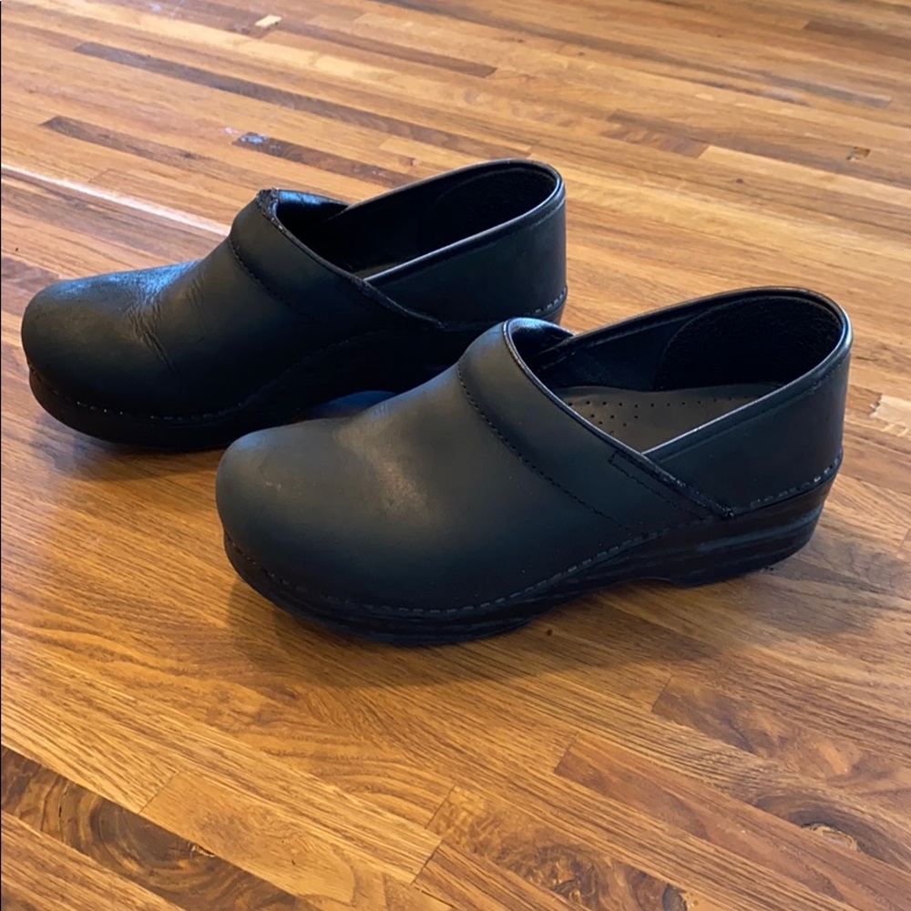 DANSKO | PROFESSIONAL BLACK OILED CLOG